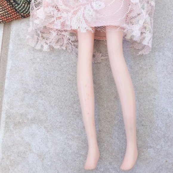 Vintage Rare Korean Doll Barbie Doll - Picture 3 of 3